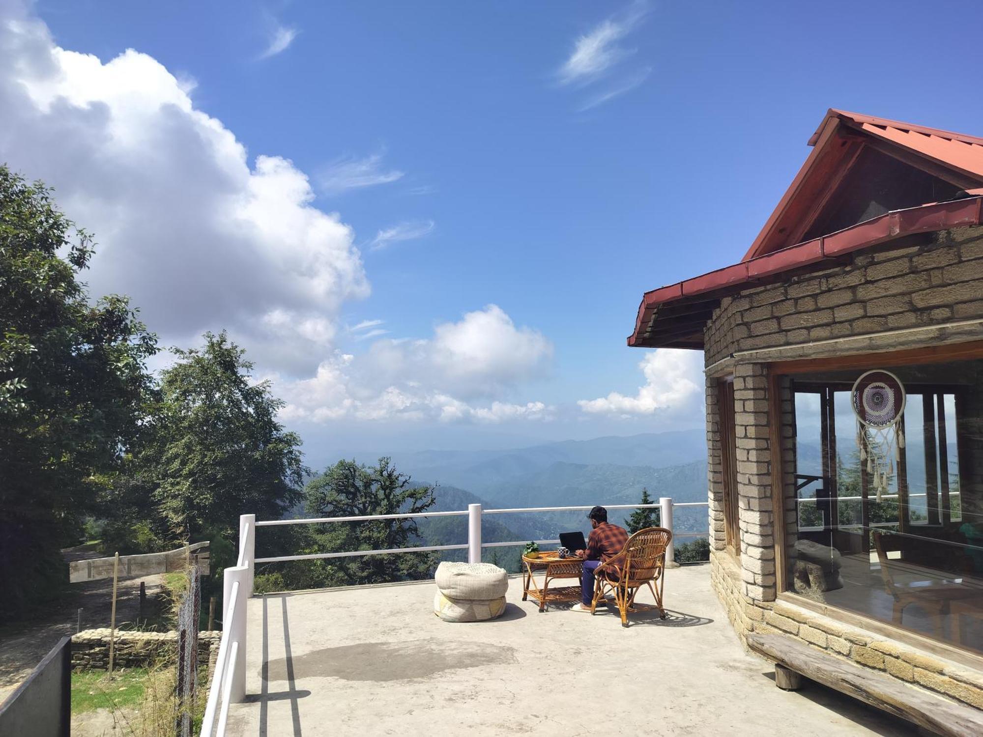 Simba Jungle Lodge, Binsar Wildlife Sanctuary Exteriör bild